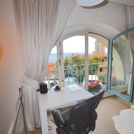 Apartamento Lovely Duplex In A Palace
