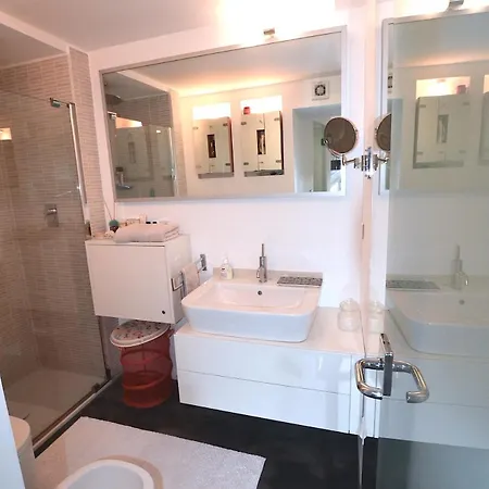Apartamento Lovely Duplex In A Palace